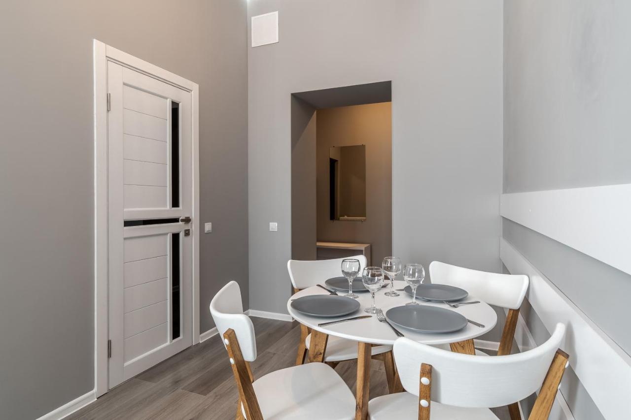 Inshiapartments On Popovycha Str Lviv Buitenkant foto