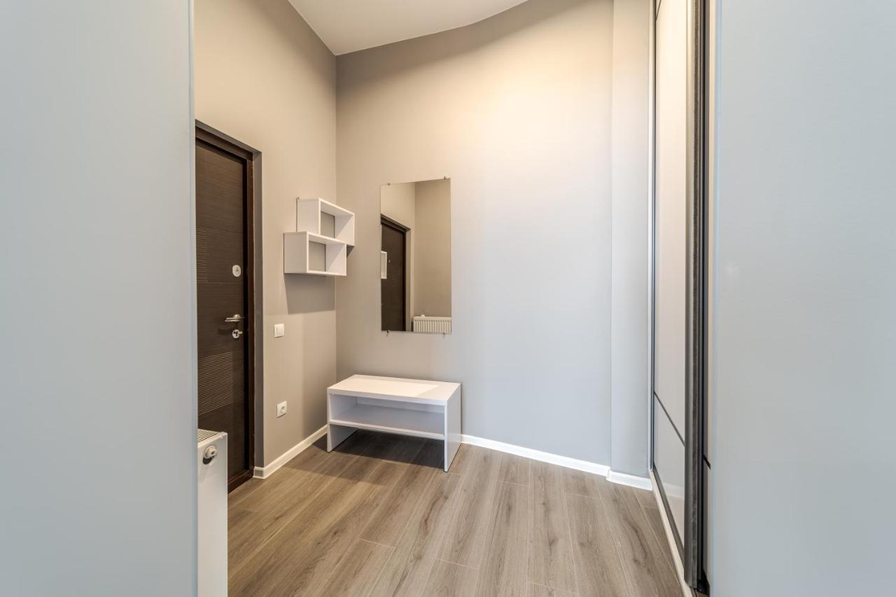 Inshiapartments On Popovycha Str Lviv Buitenkant foto